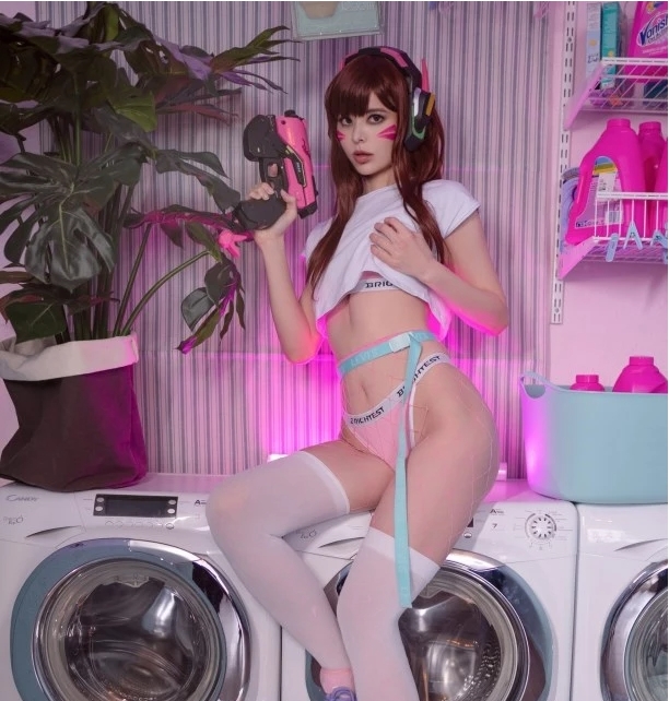 美女套图-Vinnegal-欧美COS界性感教科书【更新至27期】